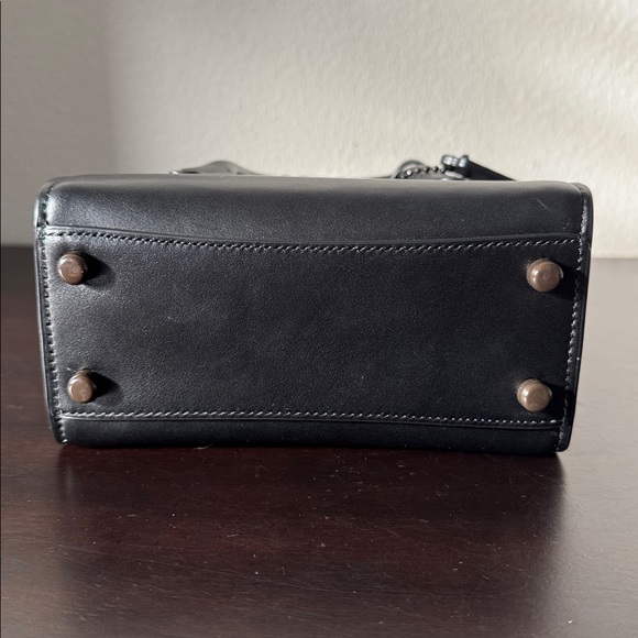 Coach Andrea Mini Carryall - Picture 3 of 9